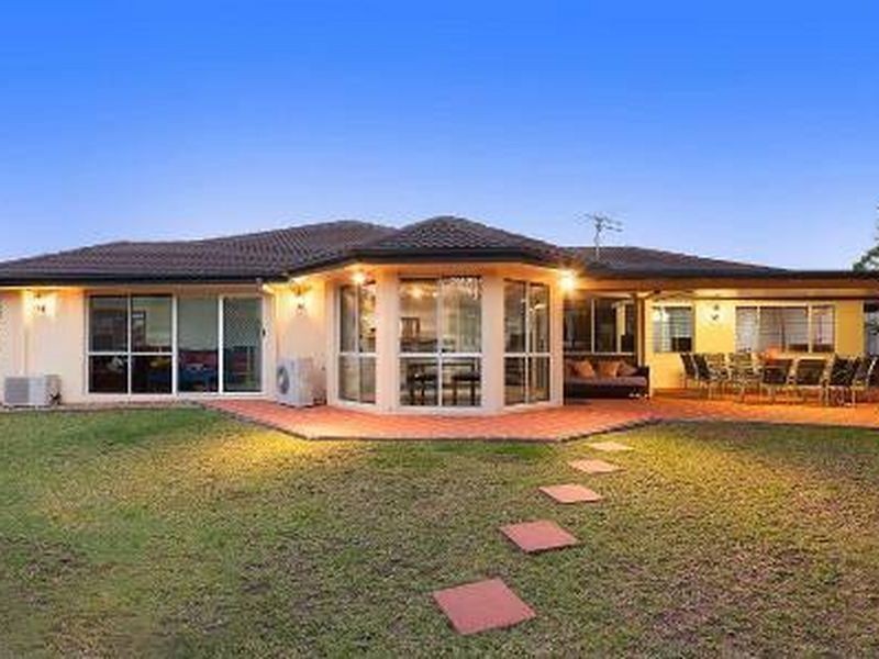 27 Cosby Place, Mcdowall QLD 4053