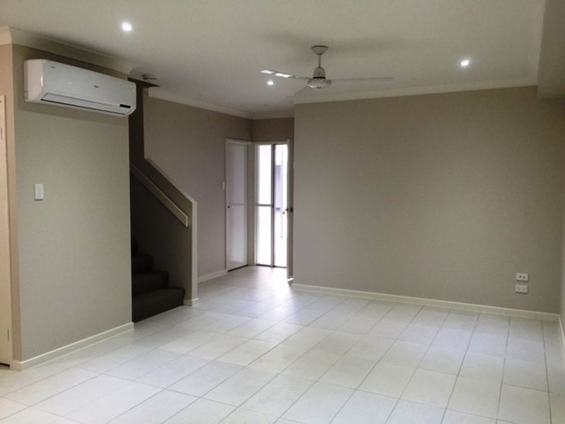 8/111 Leitchs Rd, Albany Creek QLD 4035