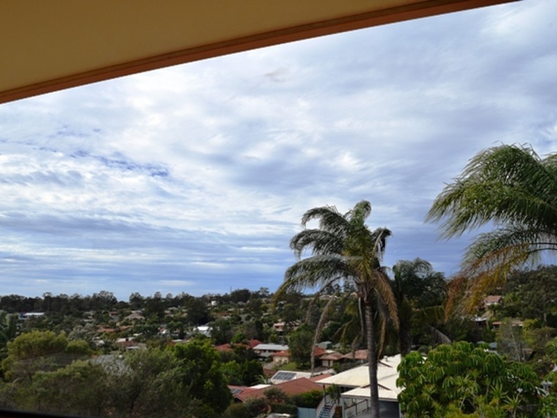 16 Simpson Court, Albany Creek QLD 4035