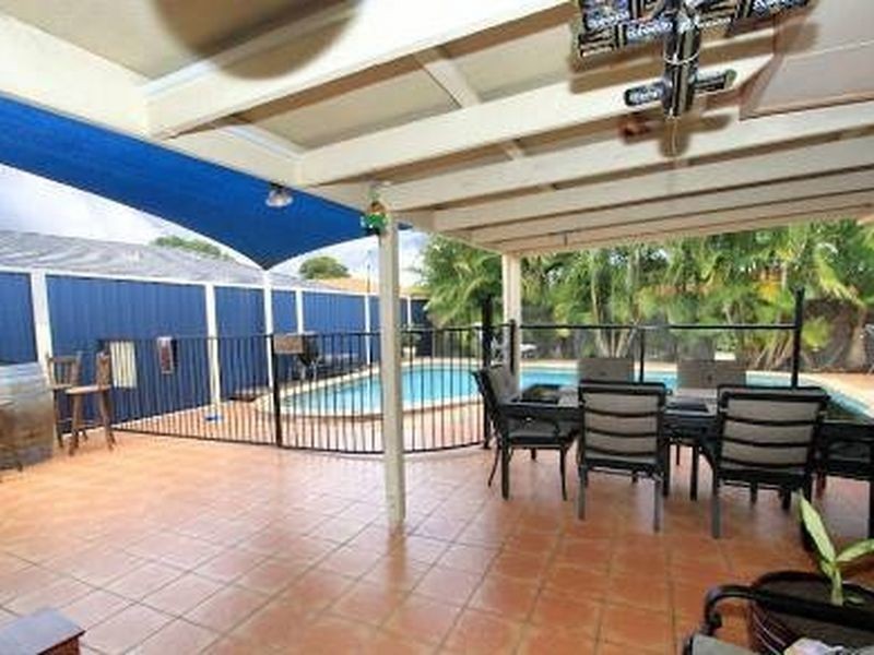 37 Morgan Road, Albany Creek QLD 4035
