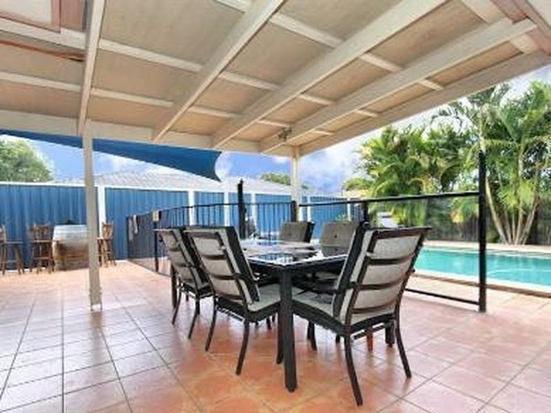 37 Morgan Road, Albany Creek QLD 4035
