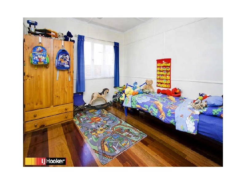 Wavell Heights QLD 4012