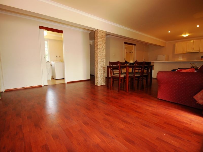 13 Tallaroon Street, Shailer Park QLD 4128