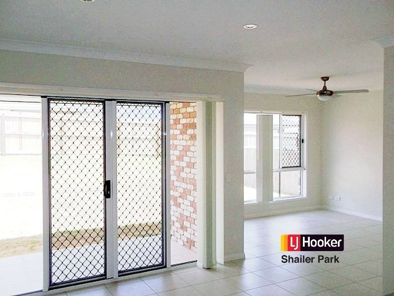 19 Combs Street, Yarrabilba QLD 4207
