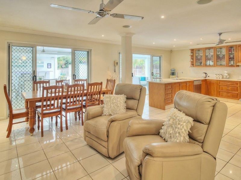 17 Oleander Street, Daisy Hill QLD 4127