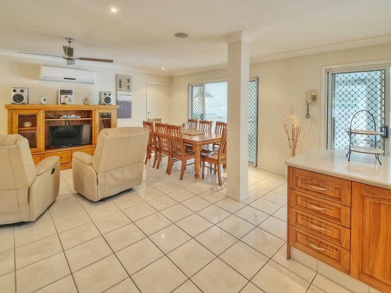 17 Oleander Street, Daisy Hill QLD 4127