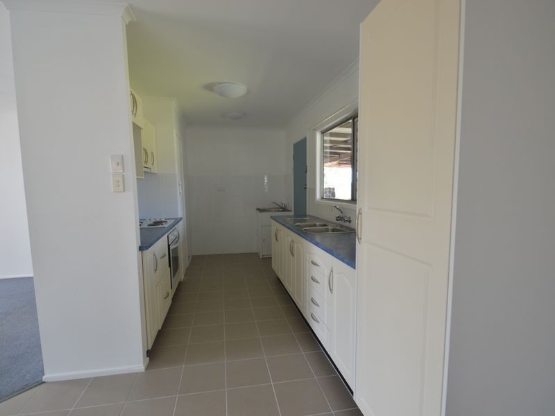 26 Kelvin Street, Woodridge QLD 4114