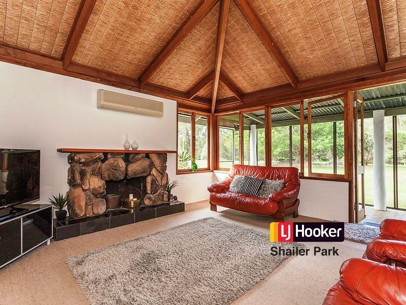 22 Esk Court, Carbrook QLD 4130