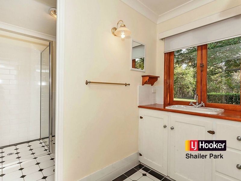 22 Esk Court, Carbrook QLD 4130