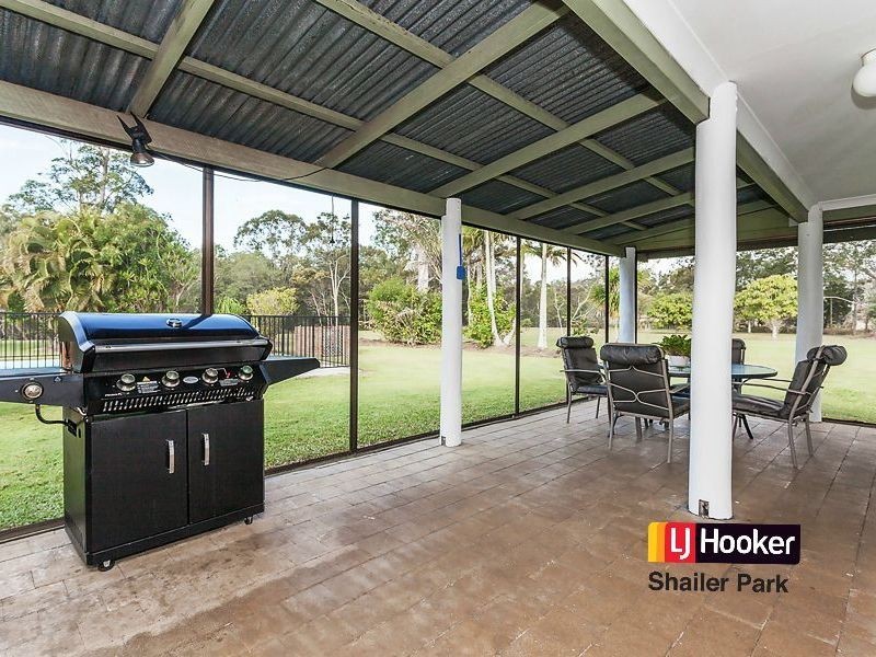 22 Esk Court, Carbrook QLD 4130