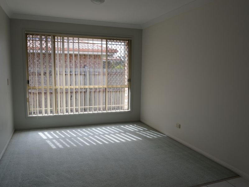 7 Meiland Street, Meadowbrook QLD 4131