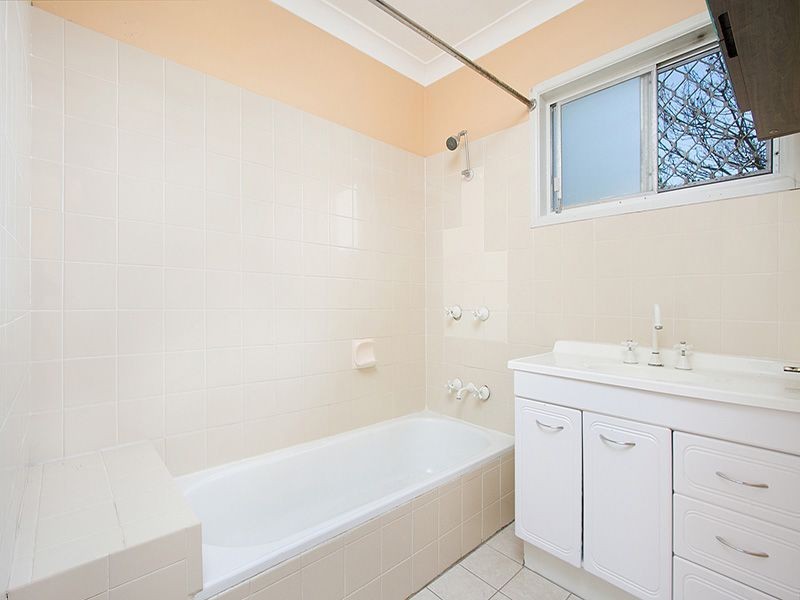 20 Kenny Street, Woodridge QLD 4114