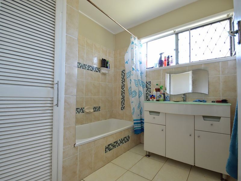 16 Caesar Street, Kingston QLD 4114