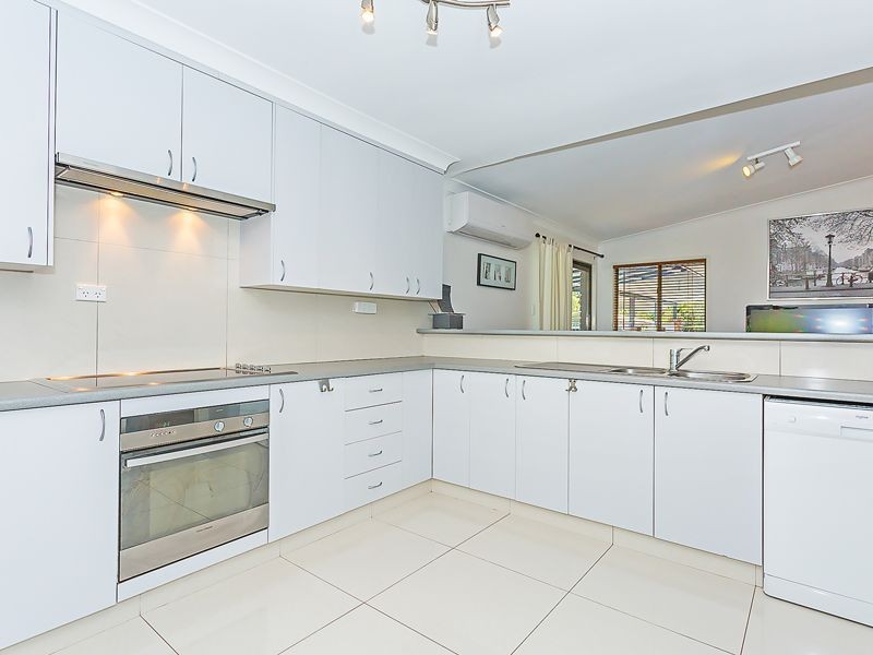 30 Parker Street, Shailer Park QLD 4128