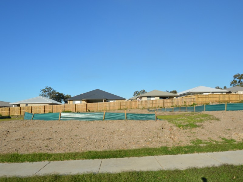 5 CHIKAMEENA ST, Logan Reserve QLD 4133
