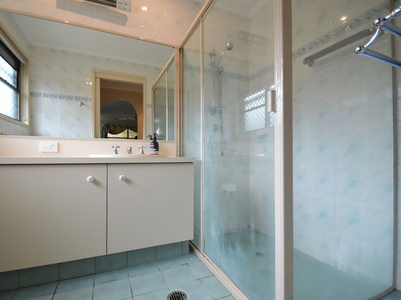 8 Geodorum Street, Shailer Park QLD 4128