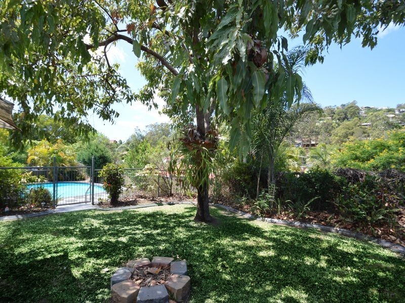 8 Geodorum Street, Shailer Park QLD 4128