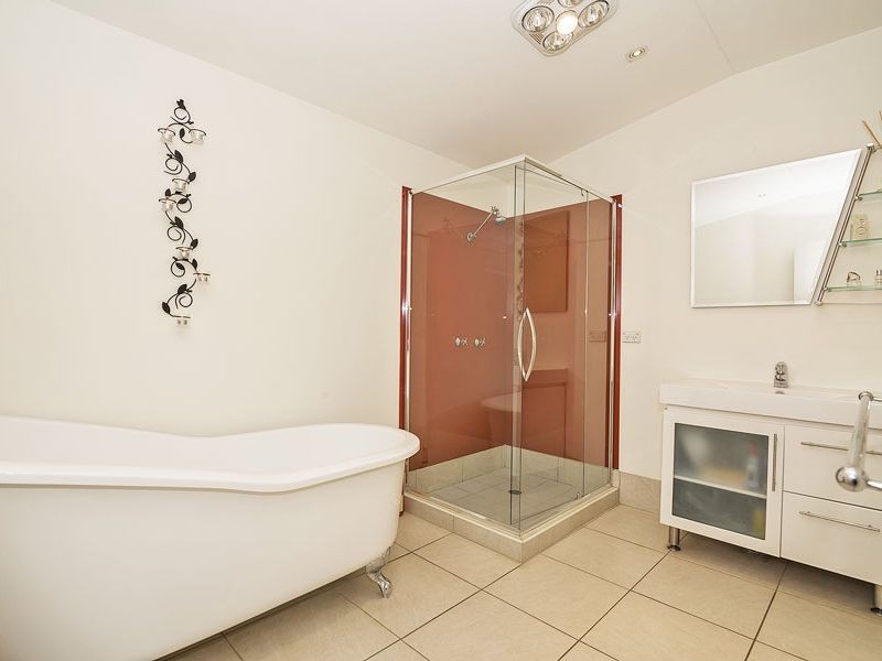 33 Timor Avenue, Loganholme QLD 4129