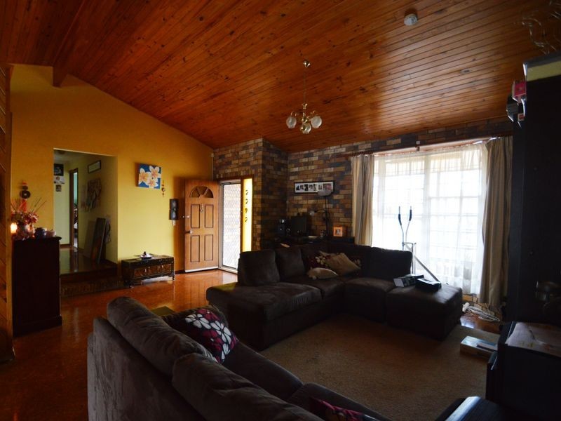 12 Borambil Road, Shailer Park QLD 4128