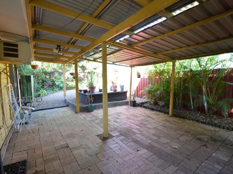 6 Leonard Street, Kingston QLD 4114