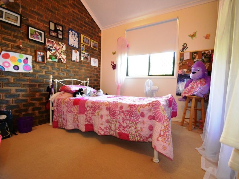 6 Roselea Street, Shailer Park QLD 4128