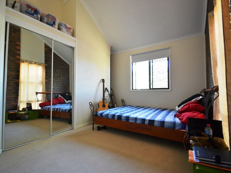 6 Roselea Street, Shailer Park QLD 4128