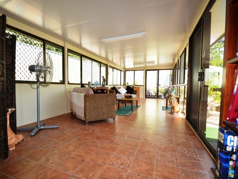 216 Plantain Road, Shailer Park QLD 4128