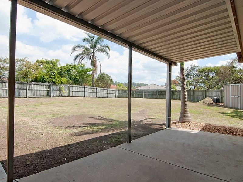 15 Marang Court, Tanah Merah QLD 4128