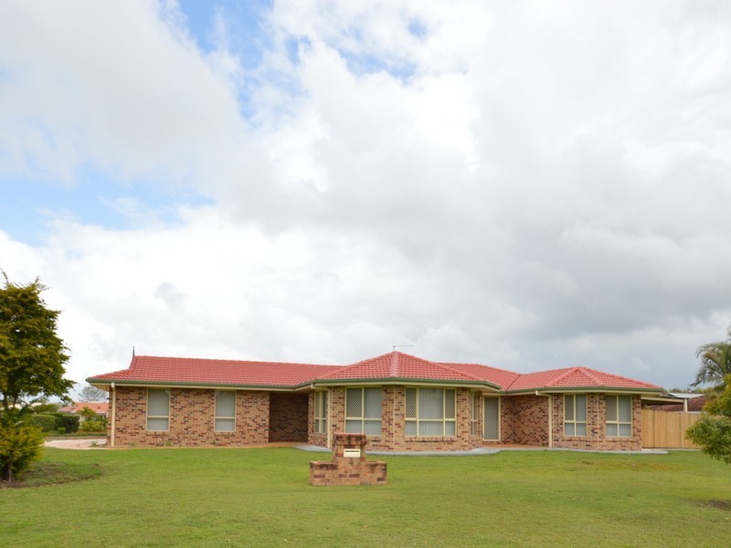 4 St Andrews Drive, Cornubia QLD 4130