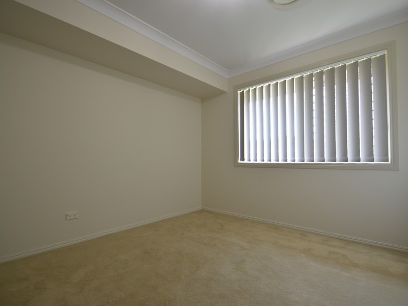 4 St Andrews Drive, Cornubia QLD 4130