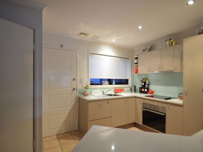 2/6 Bulwarna Street, Shailer Park QLD 4128