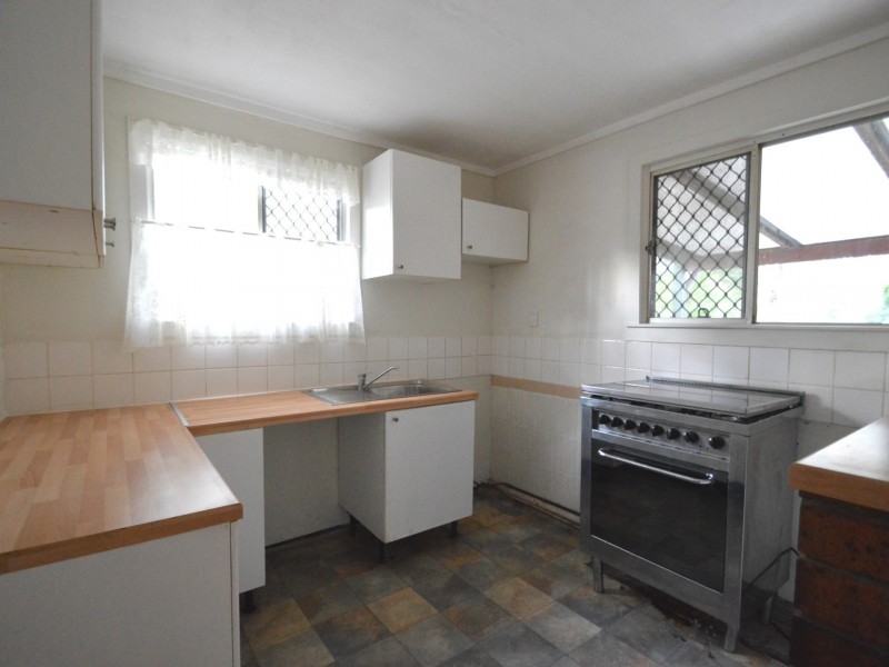 21 Laurel Street, Woodridge QLD 4114