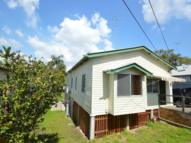 46 Balmoral Street, Hawthorne QLD 4171