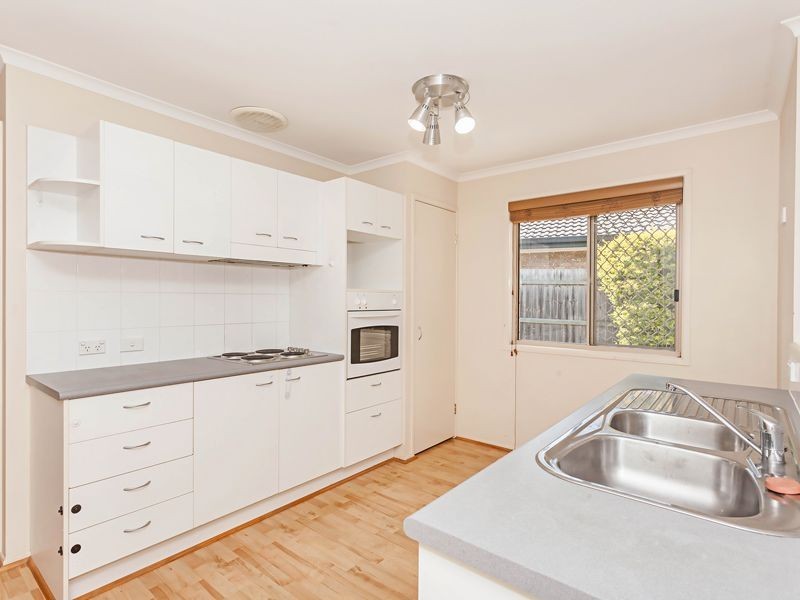 19 Jasmina Parade, Waterford QLD 4133