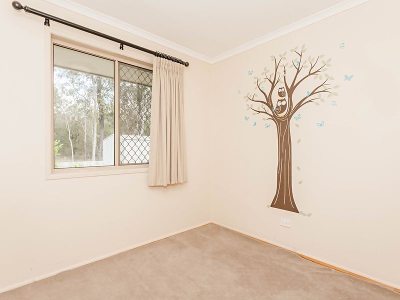 19 Jasmina Parade, Waterford QLD 4133