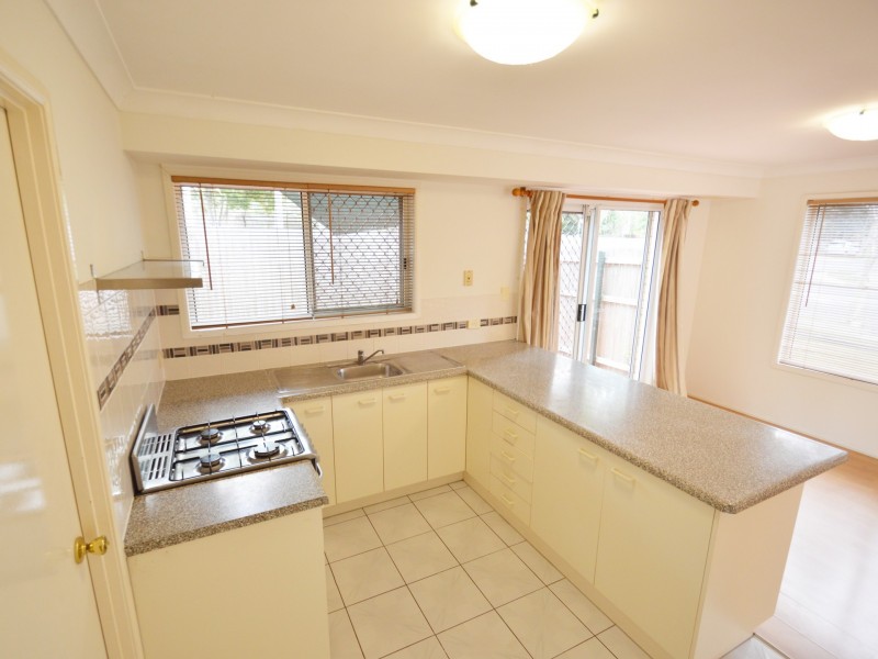 1/11 Willow Street, Woodridge QLD 4114