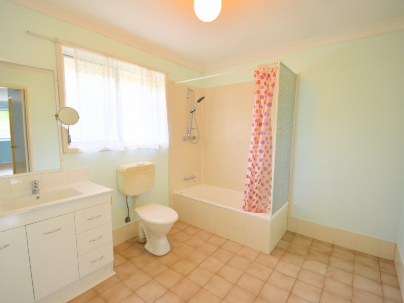1/11 Willow Street, Woodridge QLD 4114