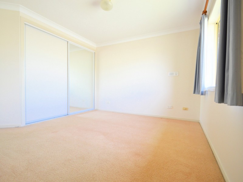 4 St Andrews Drive, Cornubia QLD 4130