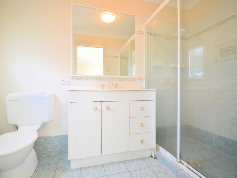 4 St Andrews Drive, Cornubia QLD 4130