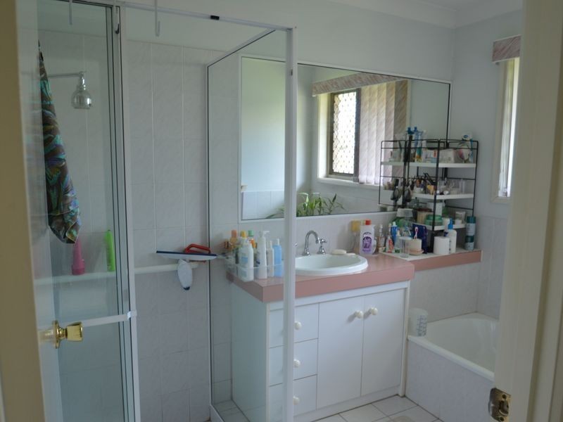 1/12 Farne Court, Daisy Hill QLD 4127