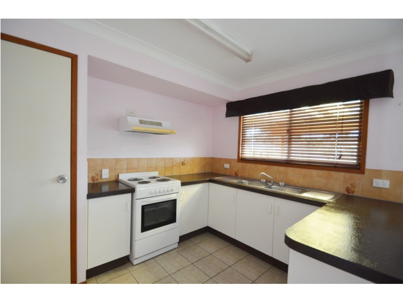 52 Royena Court, Crestmead QLD 4132