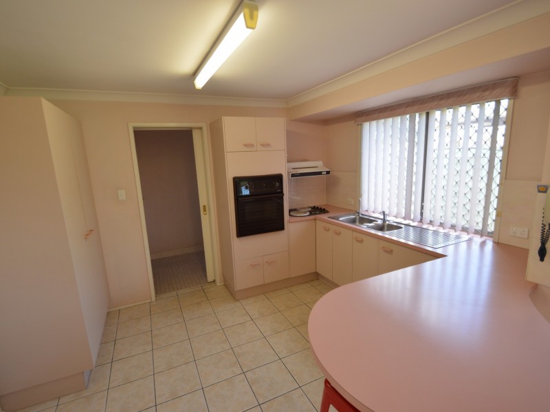 1/12 Farne Court, Daisy Hill QLD 4127