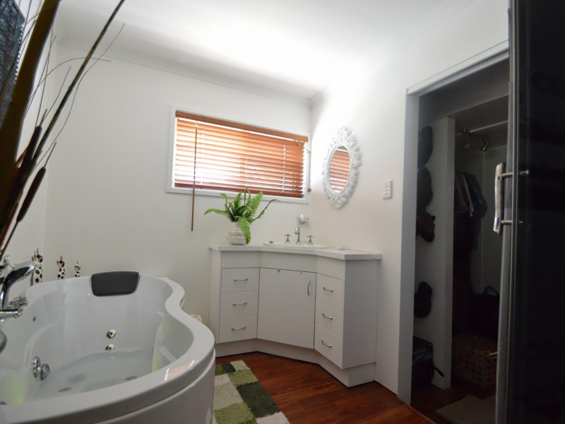 17 Dendron Street, Shailer Park QLD 4128