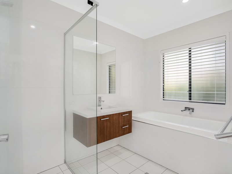 14 Thistlerow Street, Shailer Park QLD 4128