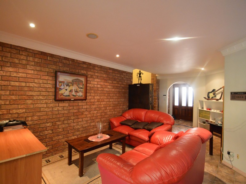 26 Pohon Drive, Tanah Merah QLD 4128