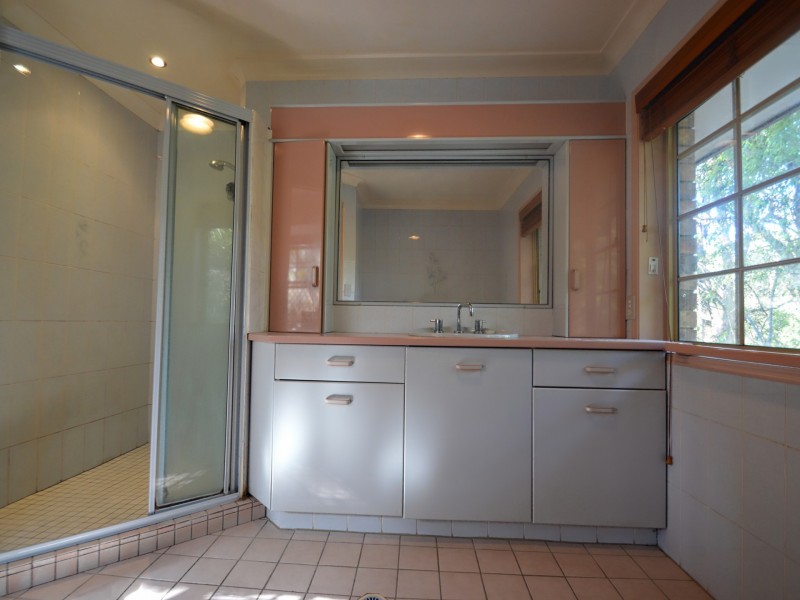 26 Pohon Drive, Tanah Merah QLD 4128