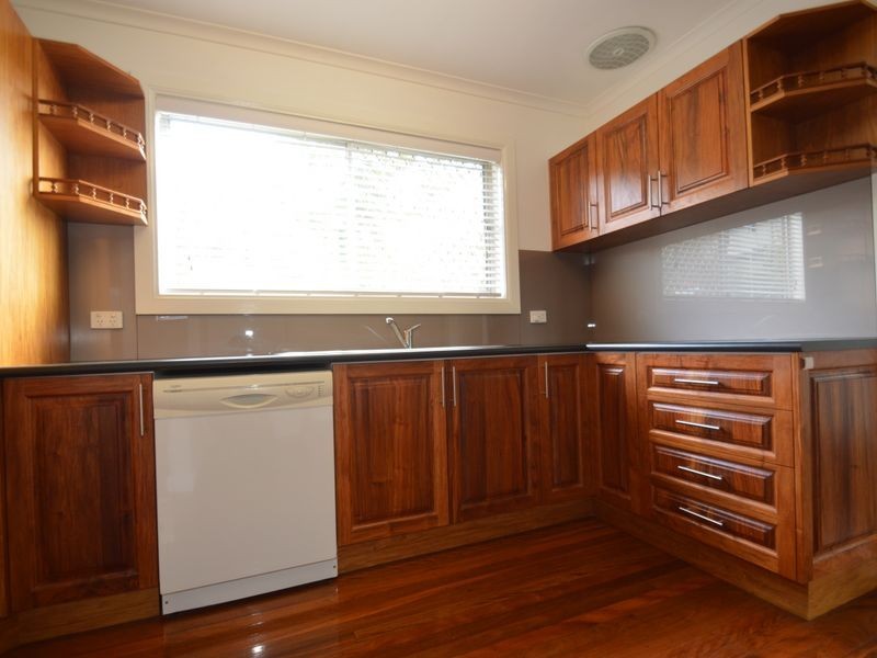 4 Gills Close, Rochedale South QLD 4123