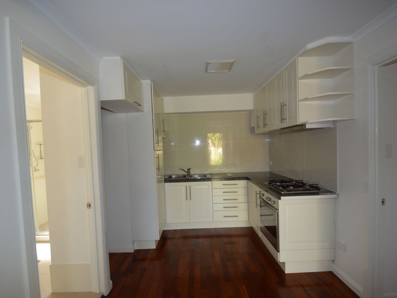 4 Gills Close, Rochedale South QLD 4123