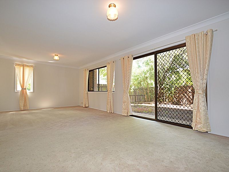 10/2 College Street, Loganlea QLD 4131