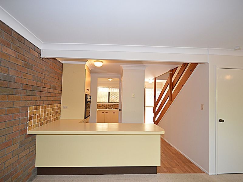10/2 College Street, Loganlea QLD 4131